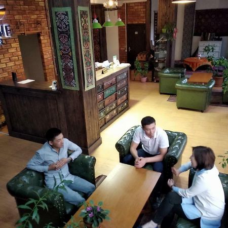 Olive Hotel 비슈케크 외부 사진